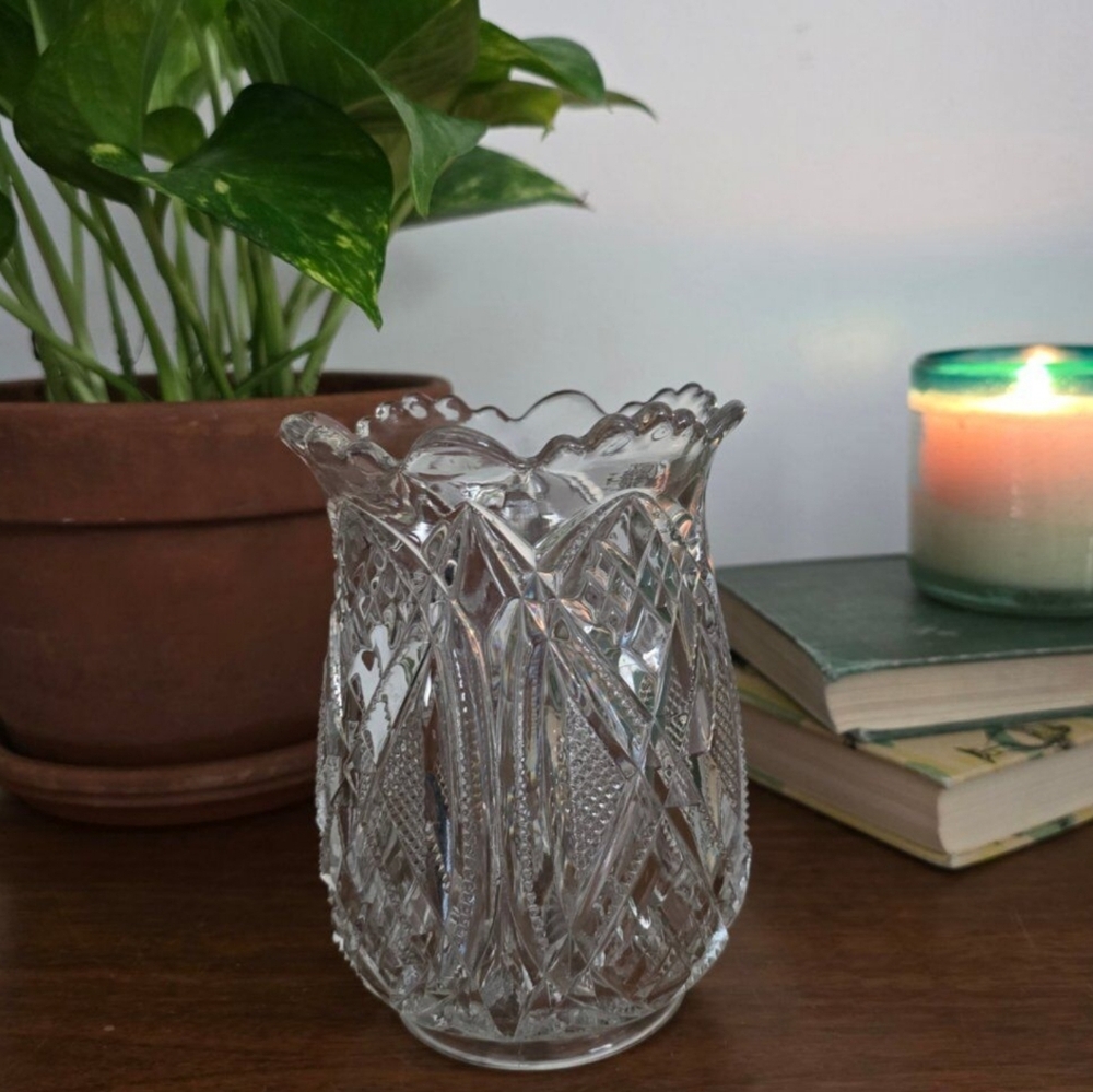 Antique American Brilliant Period Cut Glass Celery Vase 6" Tall - Picture 2 of 6